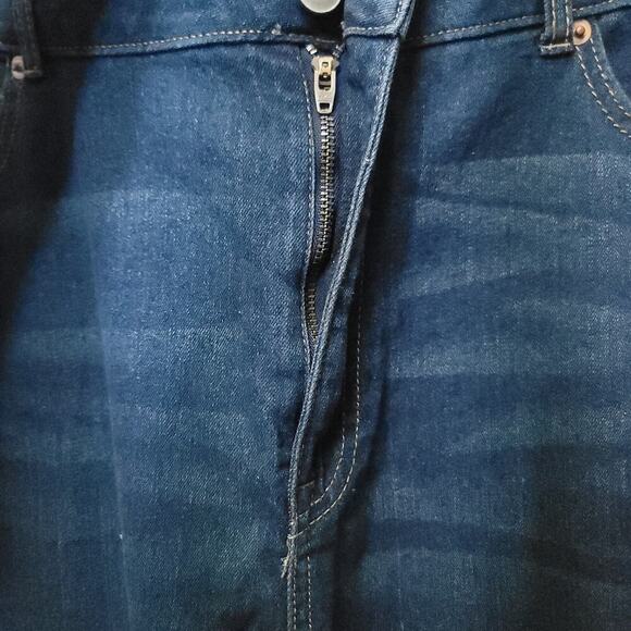 No Boundaries Jeans Size 19 Juniors High Rise Mom Jean Denim​​ - Picture 4 of 8